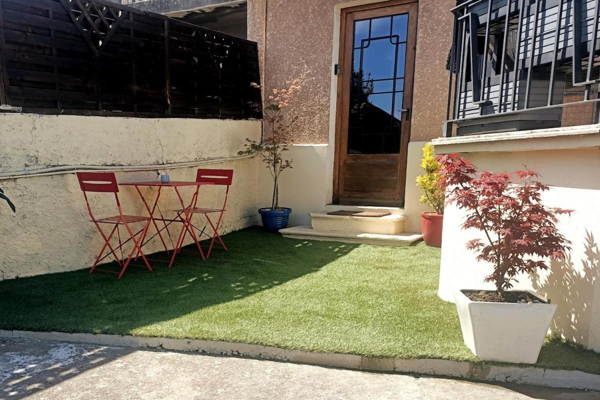 VénissieuxLe Petit Cocon - Parking Prive - Lyon Sud公寓 外观 照片